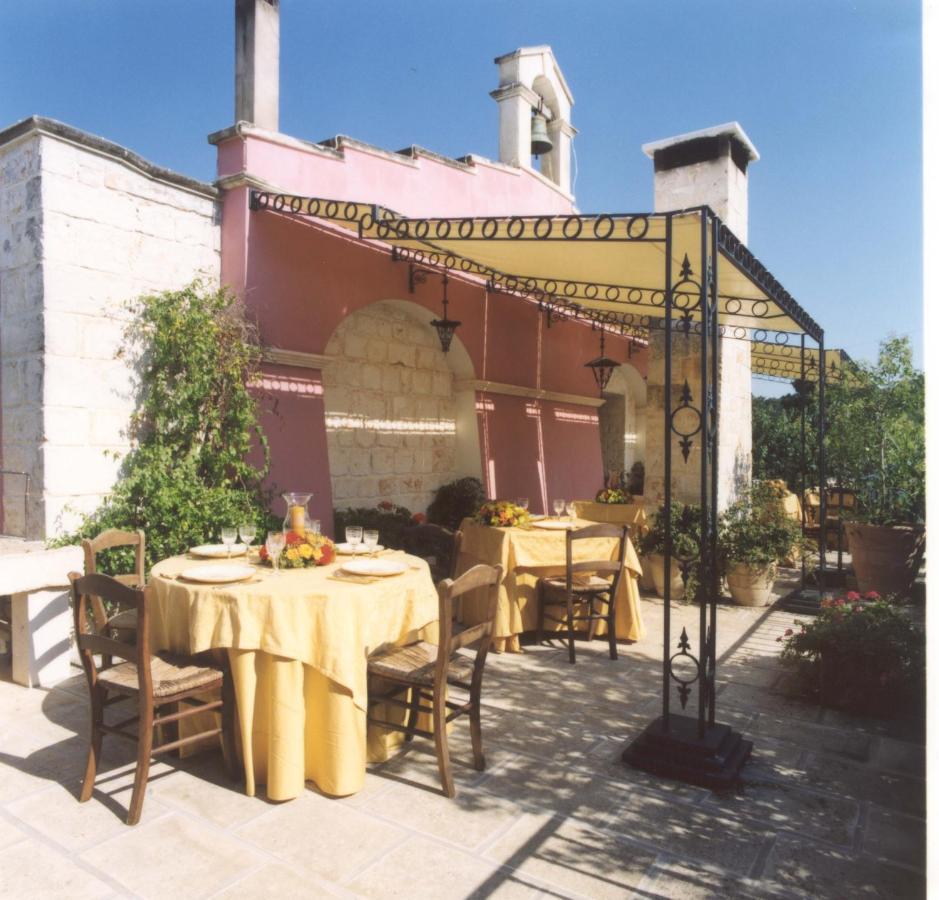 مبيت وإفطار أوستوني Borgo Trulli 1789 المظهر الخارجي الصورة