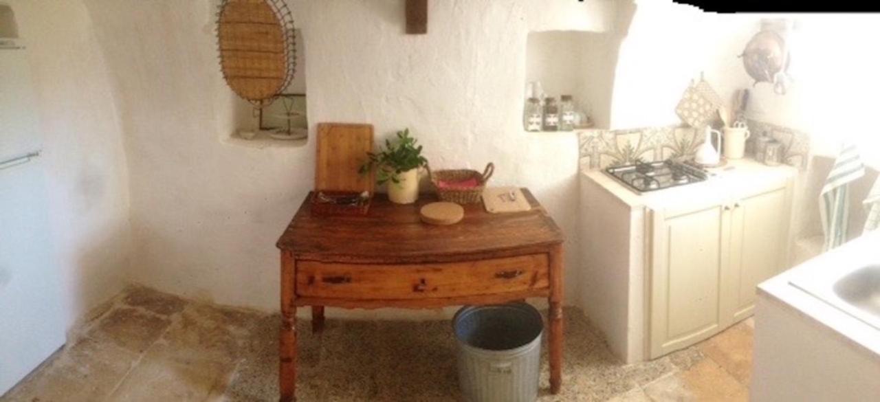 مبيت وإفطار أوستوني Borgo Trulli 1789 المظهر الخارجي الصورة