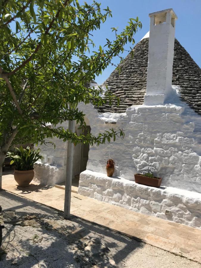 مبيت وإفطار أوستوني Borgo Trulli 1789 المظهر الخارجي الصورة