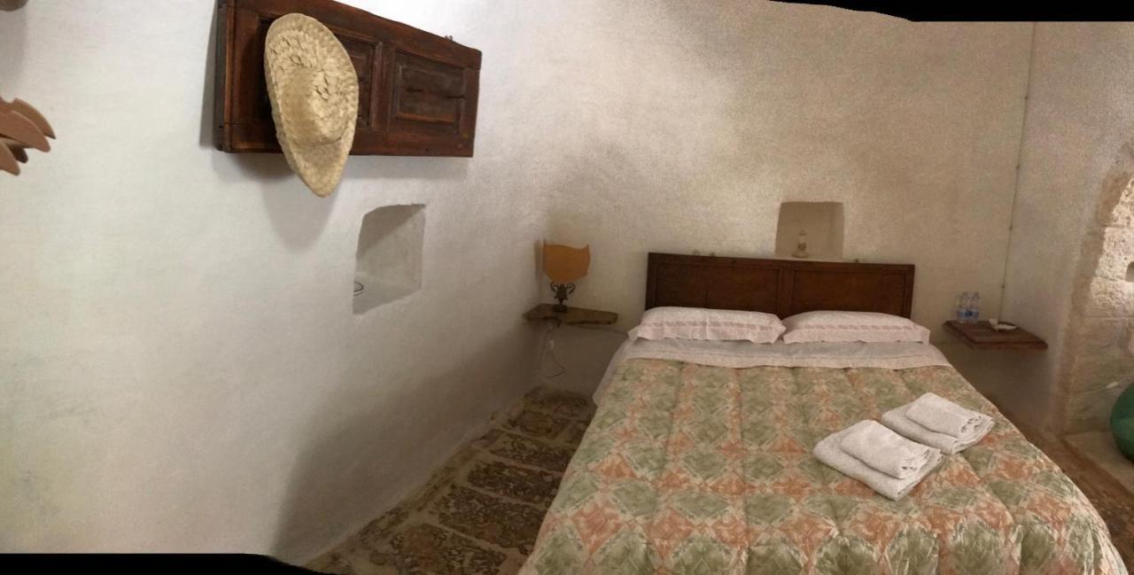 مبيت وإفطار أوستوني Borgo Trulli 1789 المظهر الخارجي الصورة